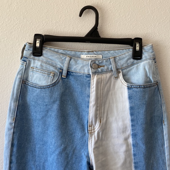 PacSun Patch Mom Jeans - Picture 9 of 16